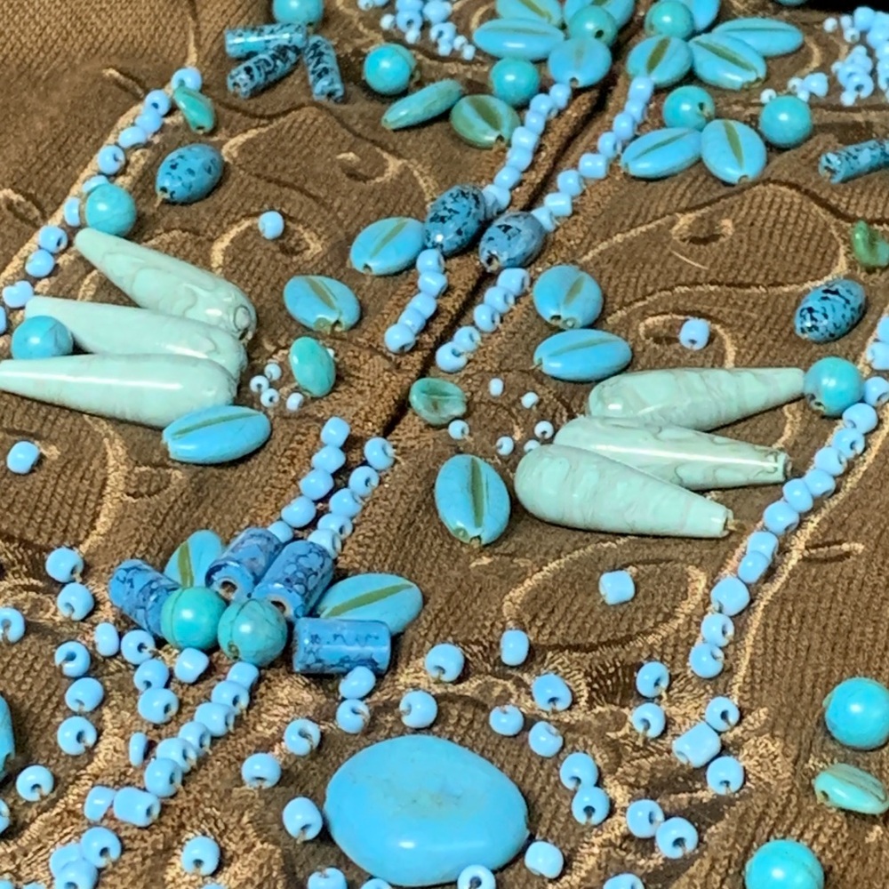 Votre Nom  Top with Blue turquoise beads XL - Picture 9 of 17